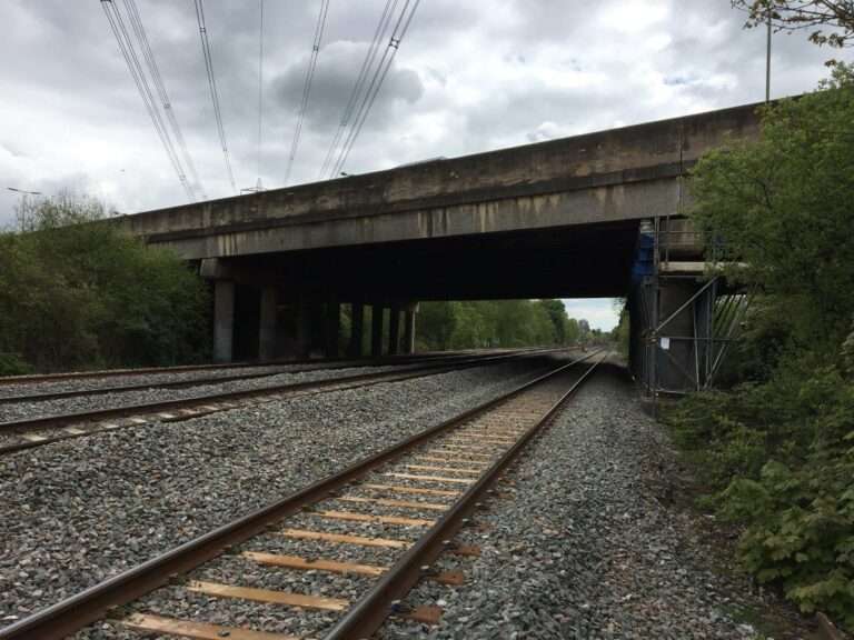 Kennington Rail Bridge